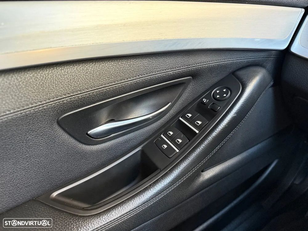 BMW 520 d Pack M Auto - 26