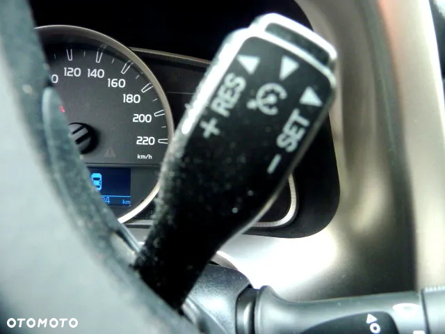 Toyota RAV4 2.0 D-4D Prestige - 7