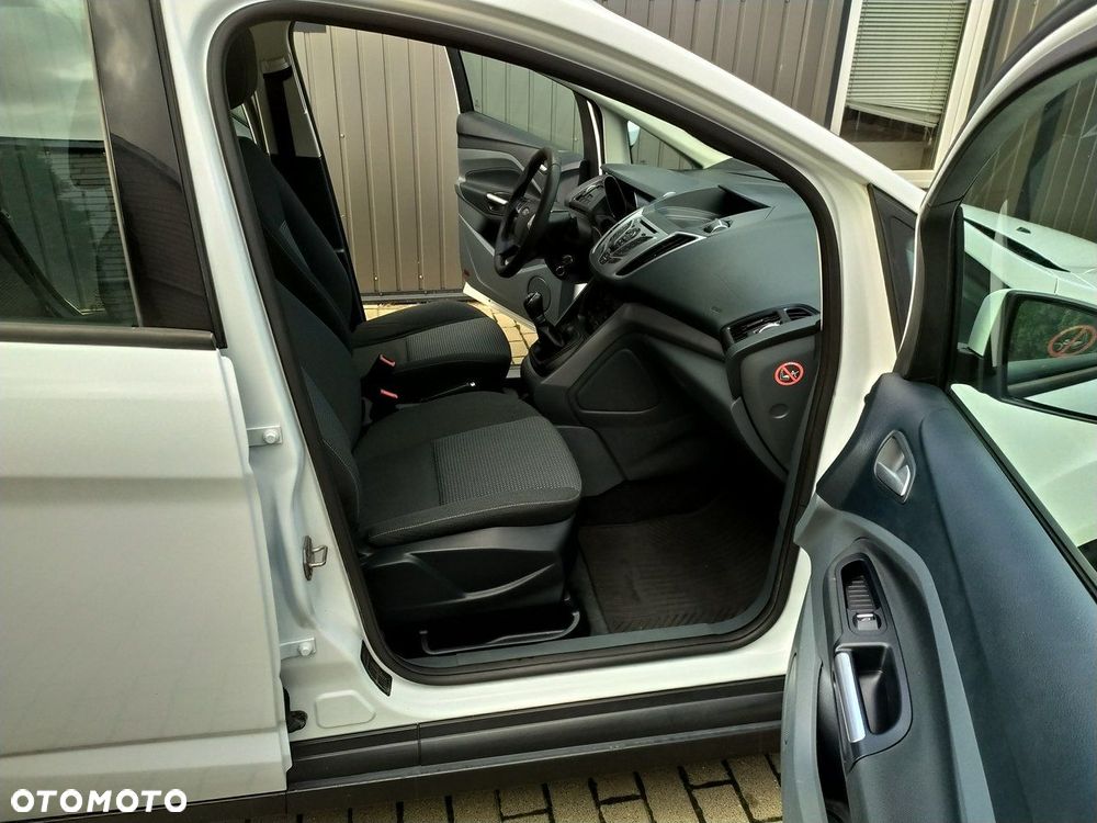 Ford C-MAX 1.6 Ti-VCT Trend - 26