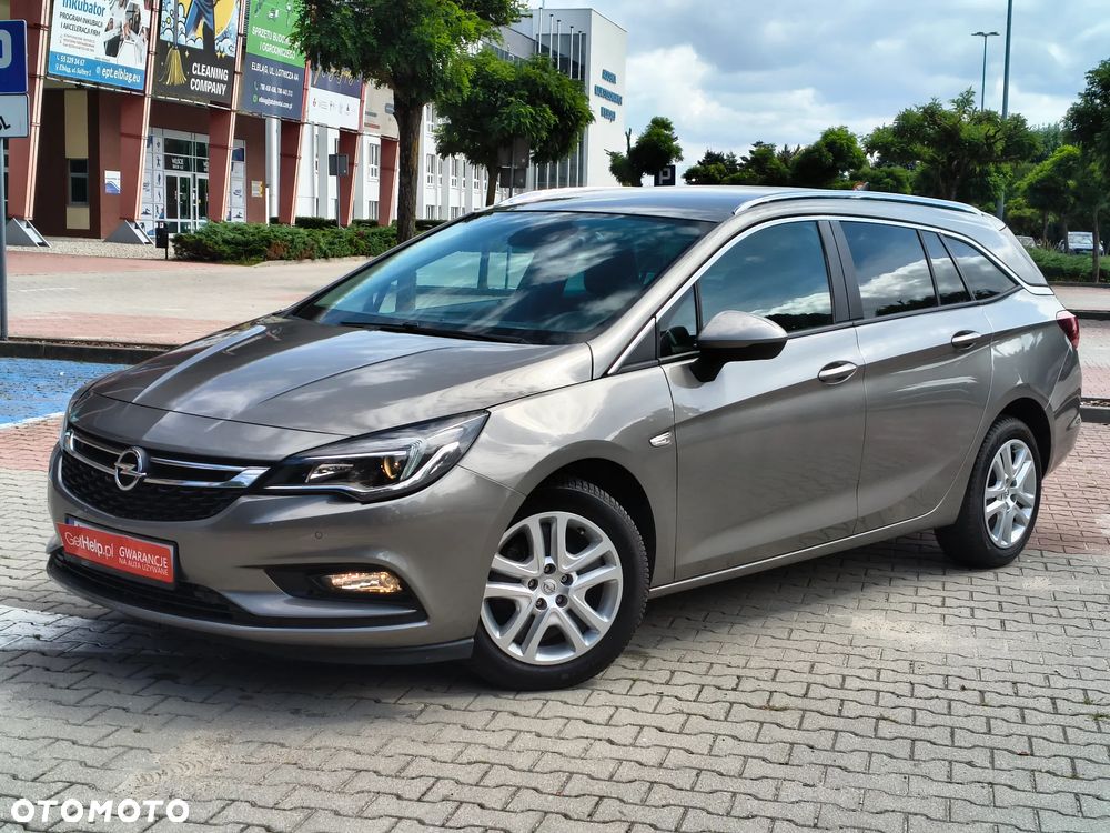 Opel Astra - 1