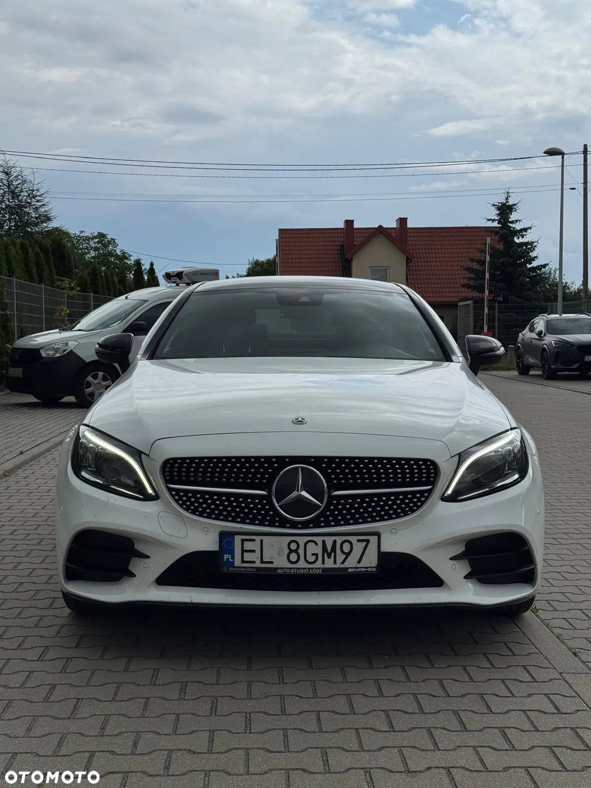 Mercedes-Benz Klasa C 300 9G-TRONIC - 6