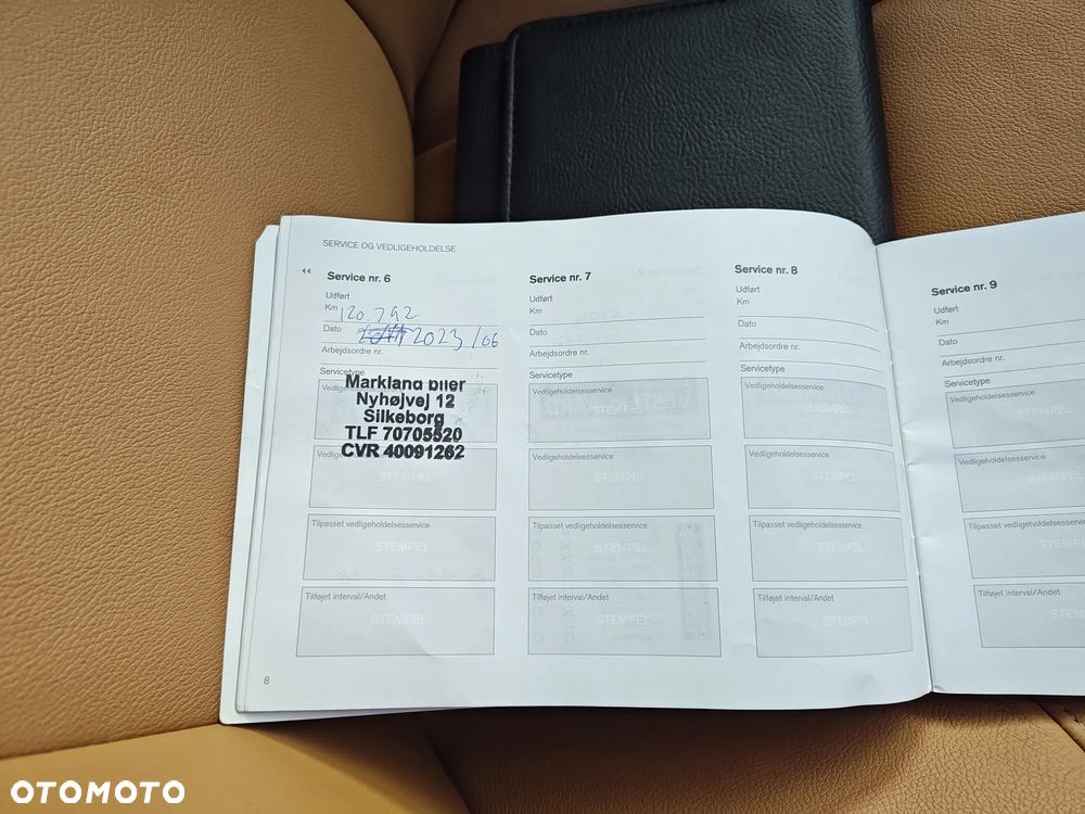 Volvo V40 D3 Momentum - 24