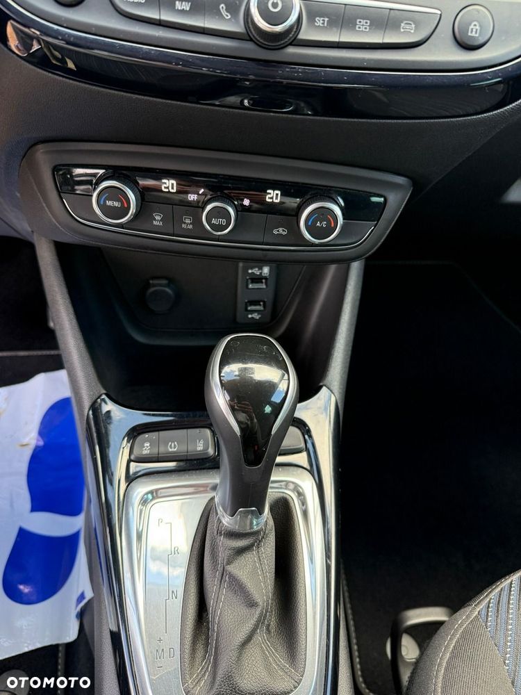 Opel Crossland X - 22