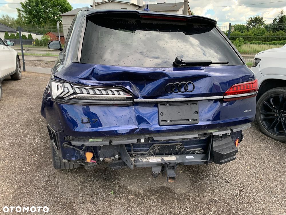 Audi Q7 55 TFSI quattro tiptronic S line - 7
