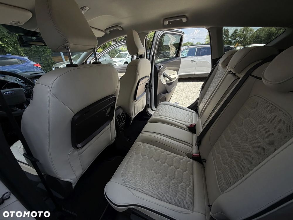 Ford Kuga 1.5 EcoBoost 4x4 Titanium - 20