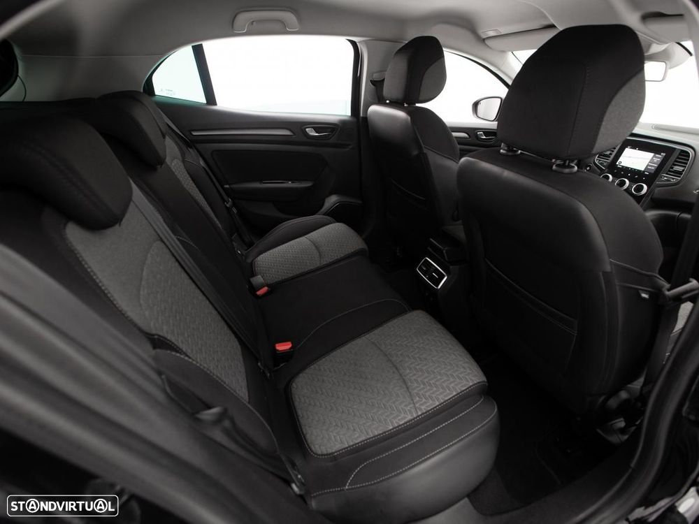 Renault Mégane 1.5 Blue dCi Limited - 11