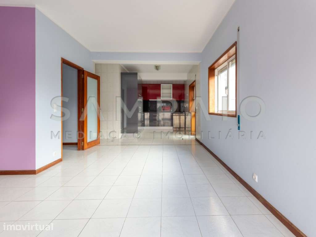 Apartamento T2 - Rio Tinto/Metro da Campainha! - Grande imagem: 2/13