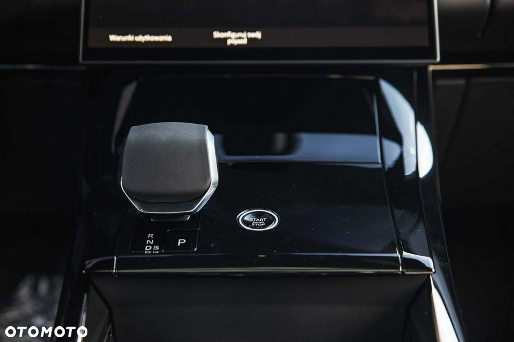 Land Rover Range Rover Sport - 12