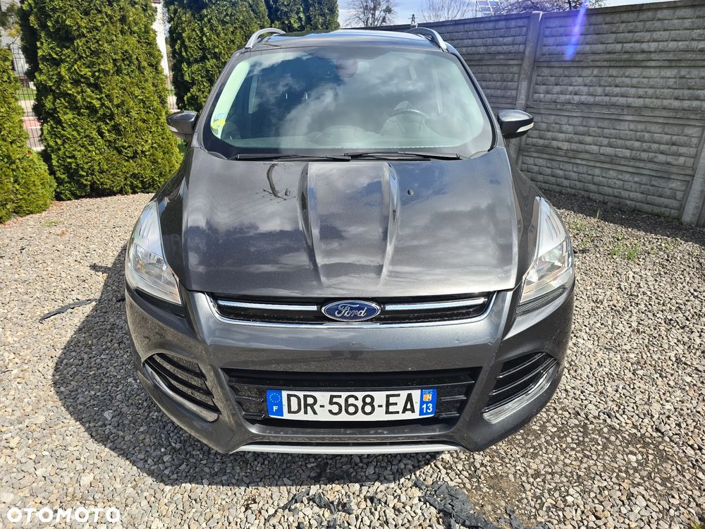 Ford Kuga 2.0 TDCi 2x4 Titanium - 2