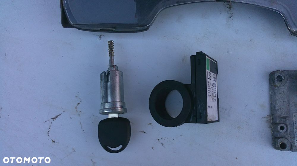 OPEL ZAFIRA A 2.0T IMMO ZESTAW STARTOWY 09164475 - 5