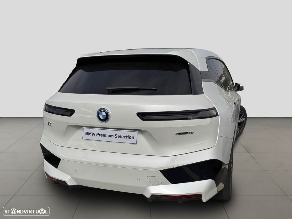 BMW iX xDrive50 - 5