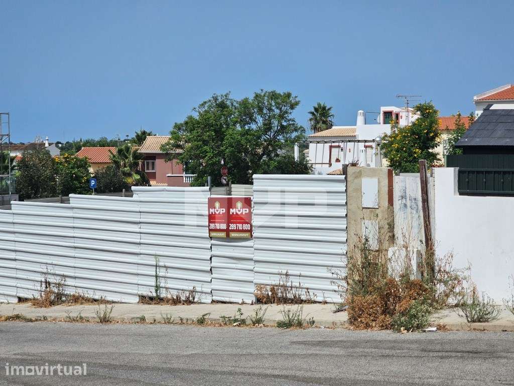 Terreno urbano em Quelfes - Grande imagem: 3/9
