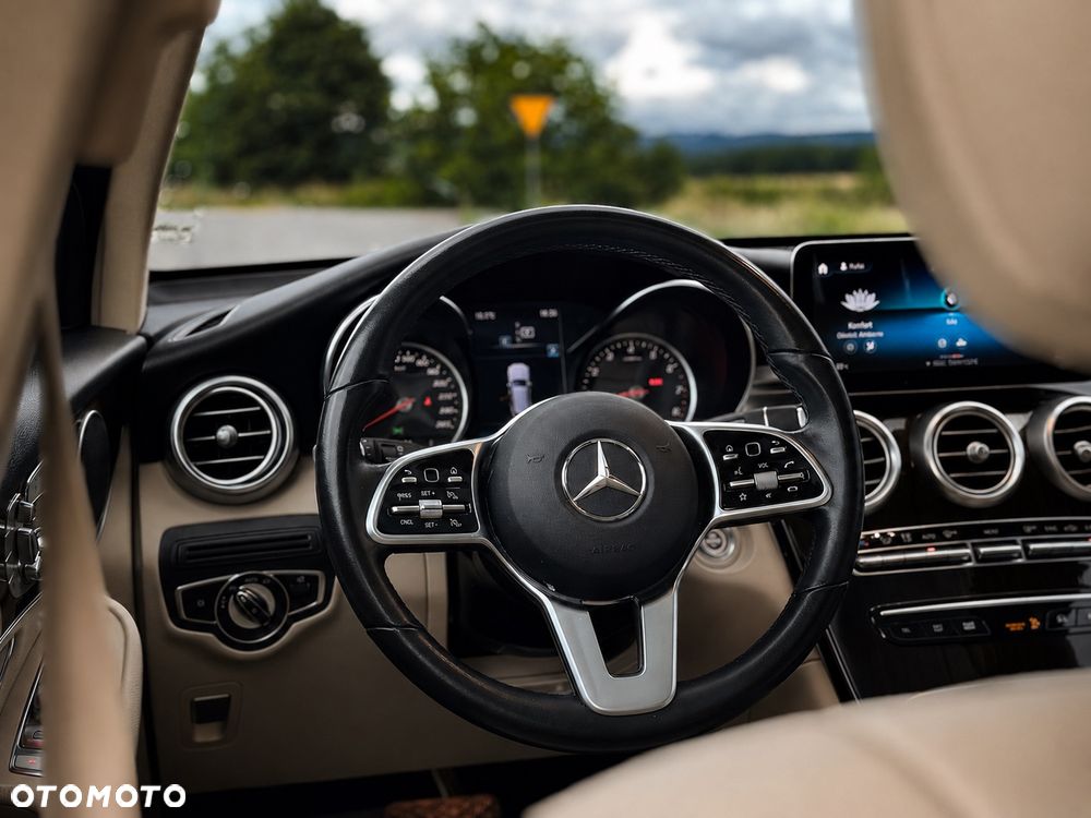 Mercedes-Benz GLC 300 4Matic 9G-TRONIC - 20