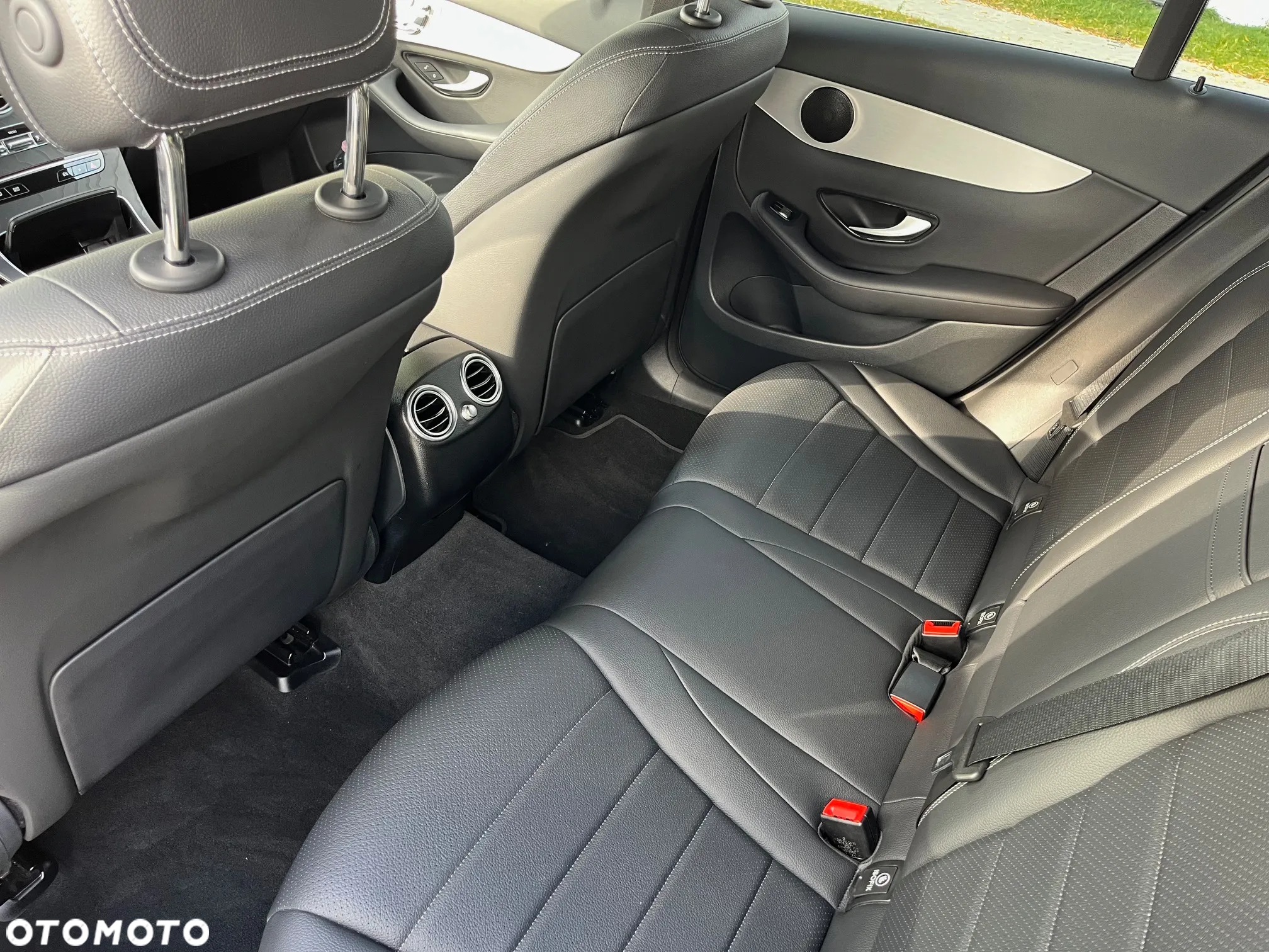 Mercedes-Benz GLC 300 4-Matic - 20