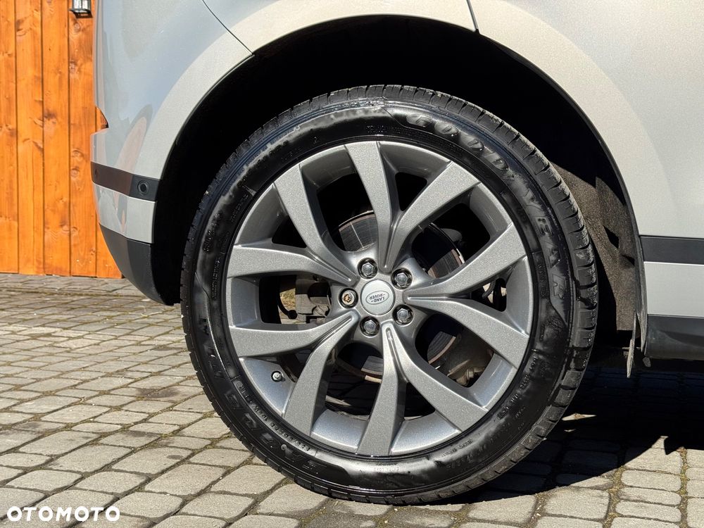 Land Rover Range Rover Evoque - 11