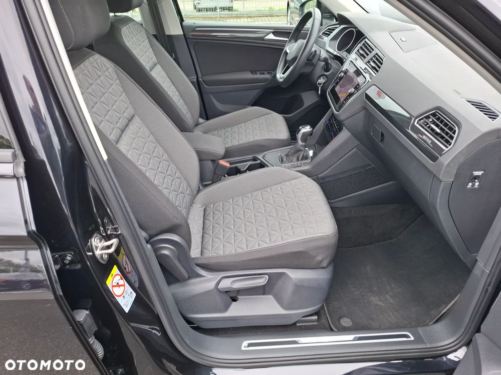 Volkswagen Tiguan 2.0 TDI SCR DSG Life - 12