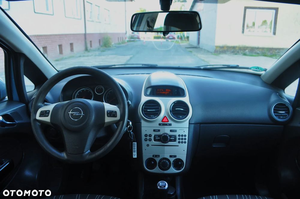 Opel Corsa 1.2 16V Enjoy - 14