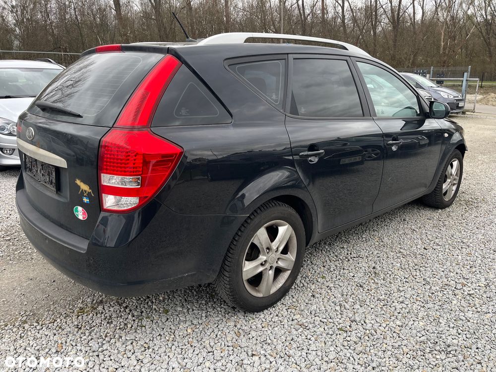 Kia Ceed 1.4 CVVT Attract - 5