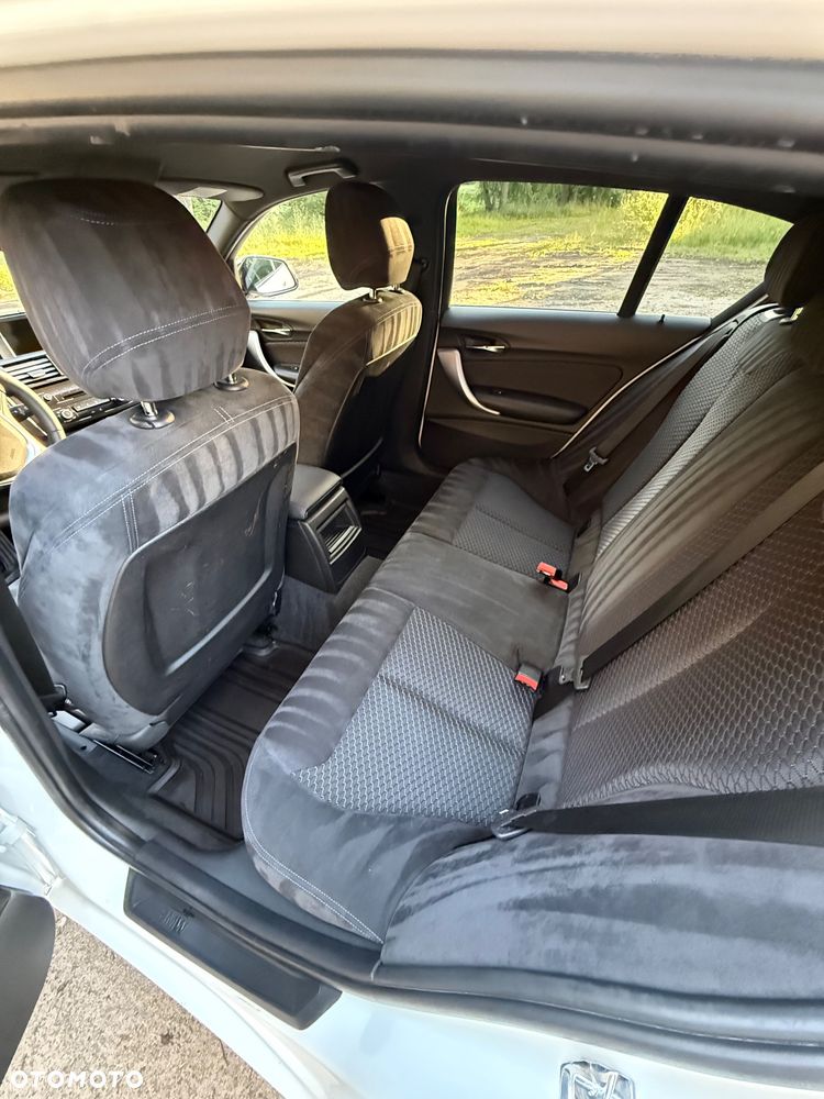 BMW Seria 1 116i - 10