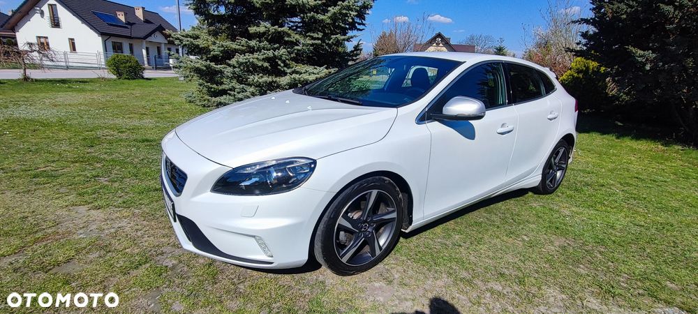 Volvo V40 D2 RDesign - 1