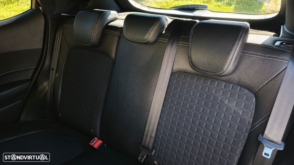 Ford Fiesta 1.0 EcoBoost Active - 27