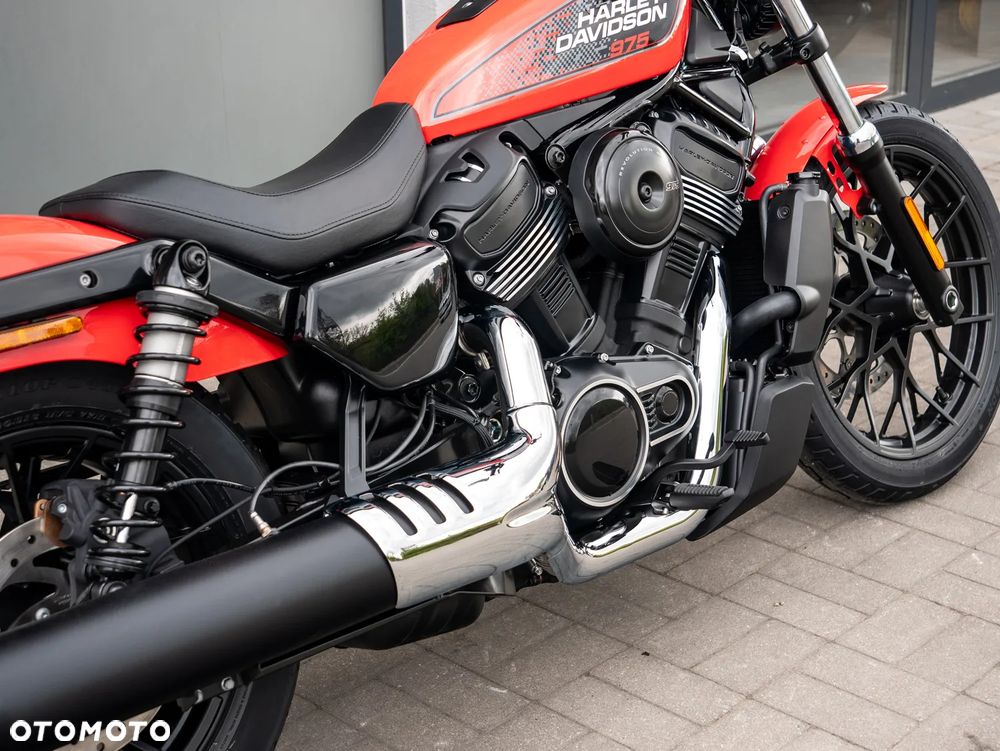 Harley-Davidson Sportster Nightster 975 - 17