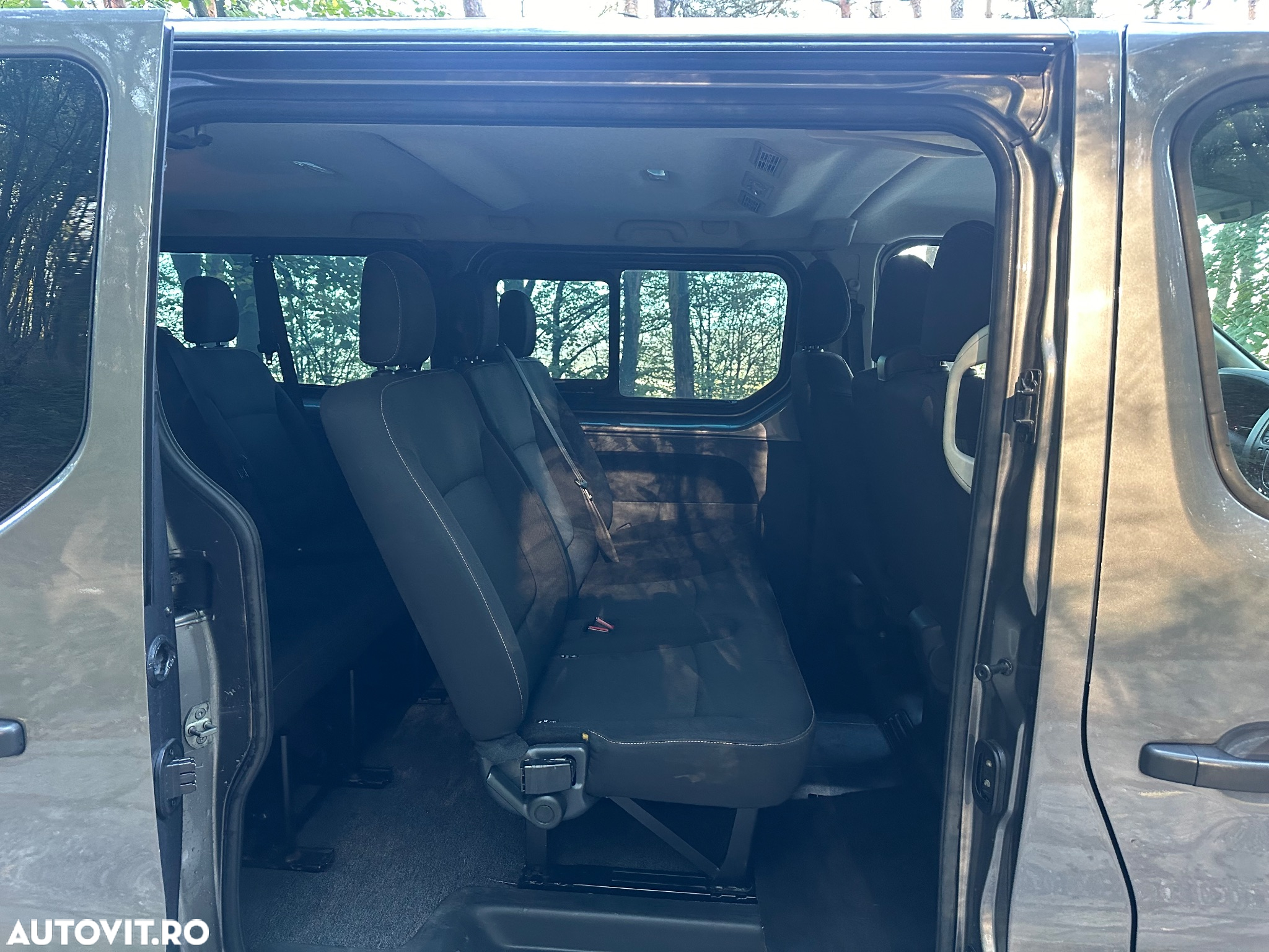 Renault Trafic ENERGY dCi 125 Combi Expression - 9
