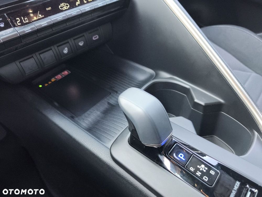 Toyota C-HR 2.0 PHEV Dynamic Force Executive - 20