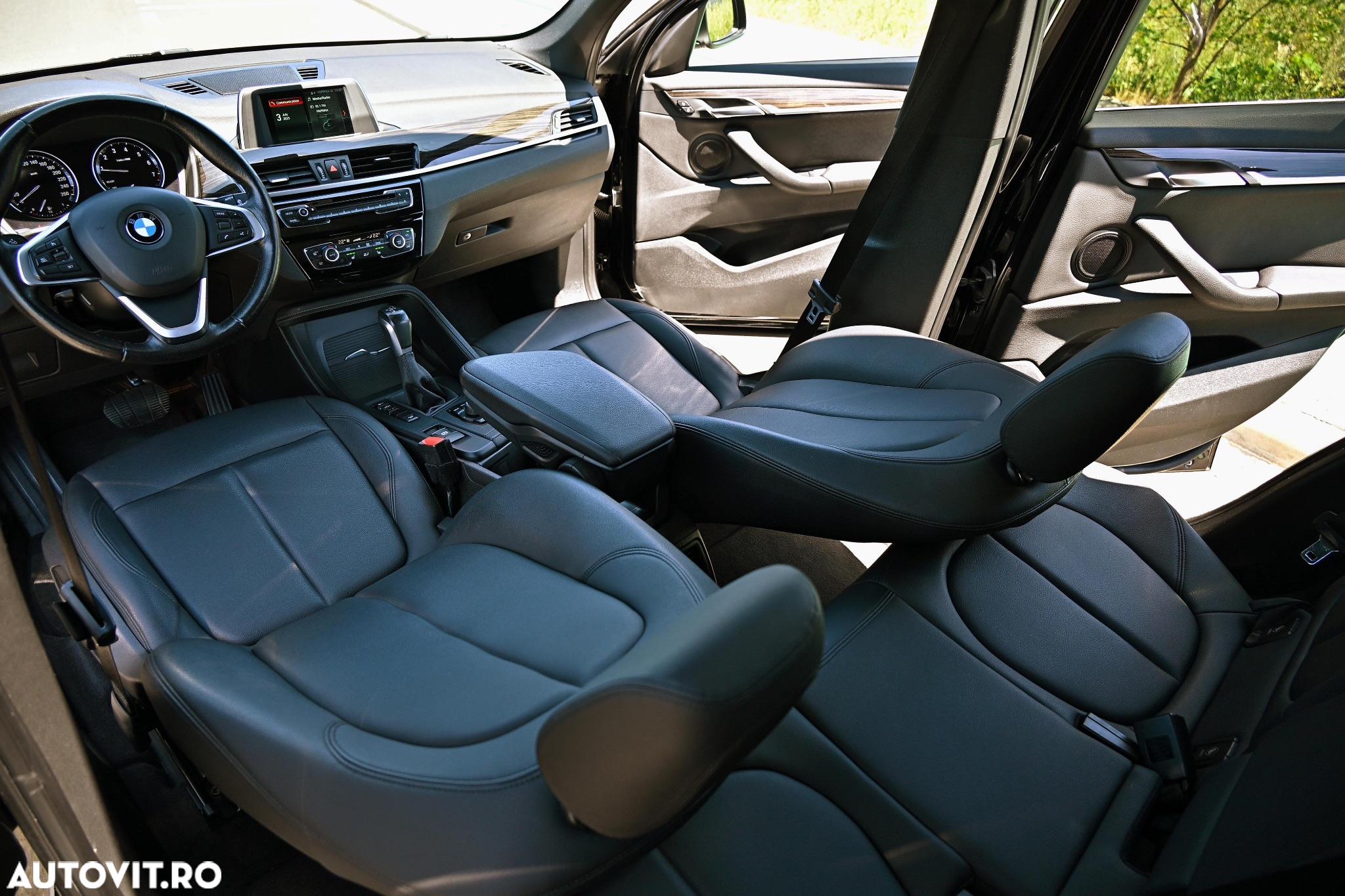 BMW X1 xDrive25i AT xLine - 21