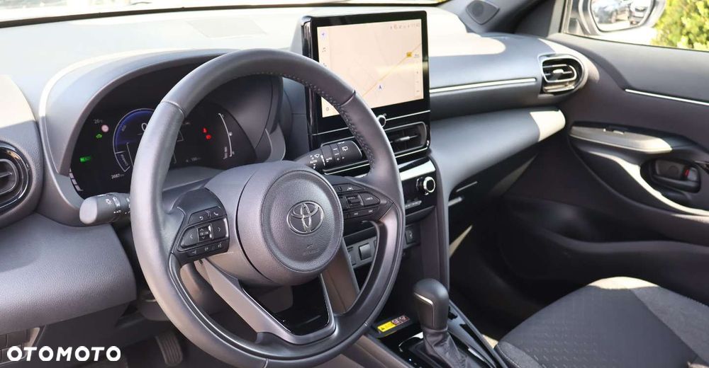 Toyota Yaris Cross - 13