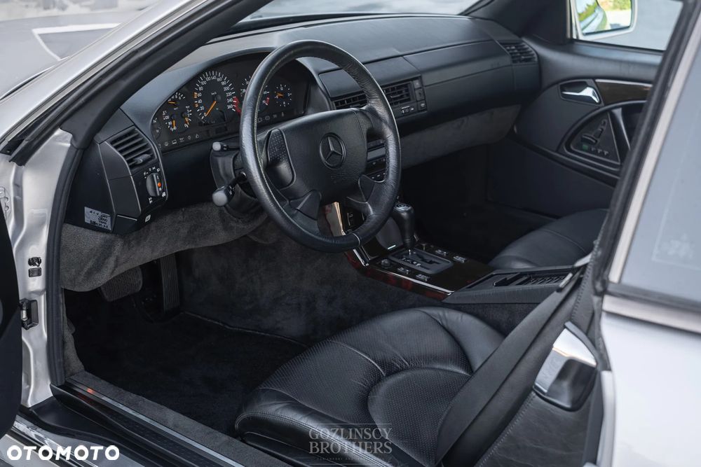 Mercedes-Benz SL 320 - 16