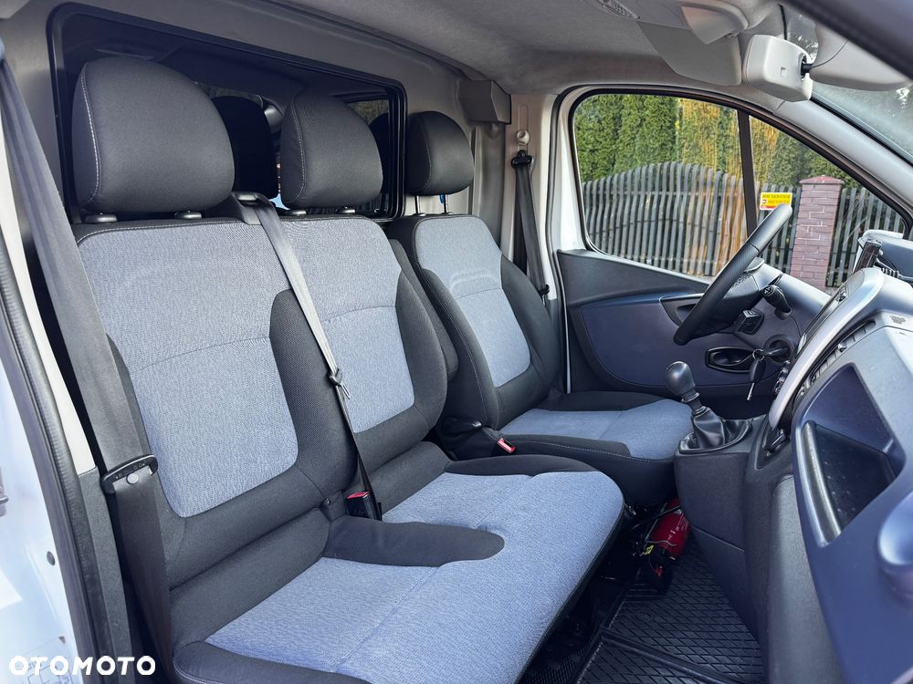 Opel Vivaro - 26