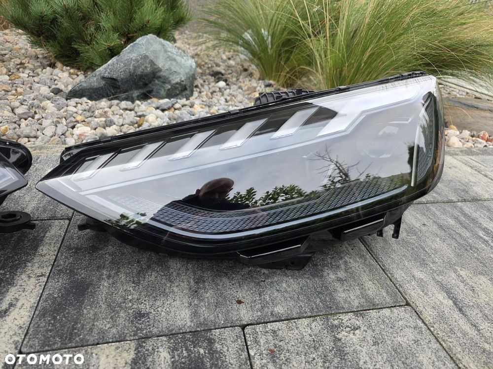 AUDI RS4 A4 S4 8W0 8W B9 LIFT Kompletne Lampy przód Full Led Matrix HD Czarne 8W0941035K 8W0941036J Ciemne - 4