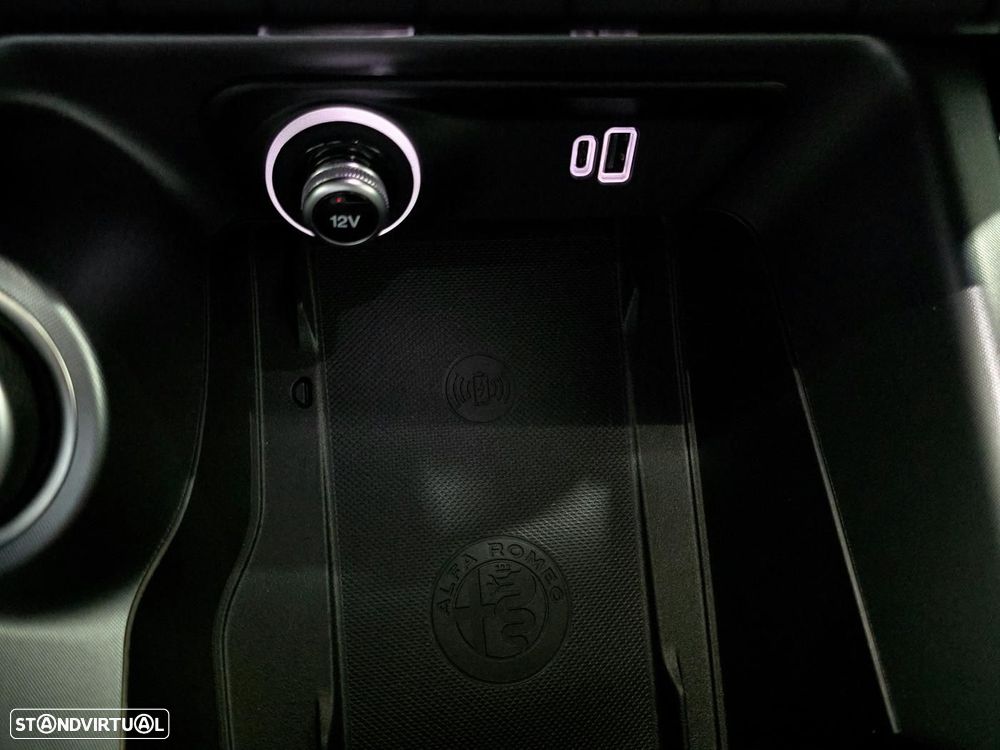 Alfa Romeo Tonale 1.5 Hybrid Edizione Speciale - 30