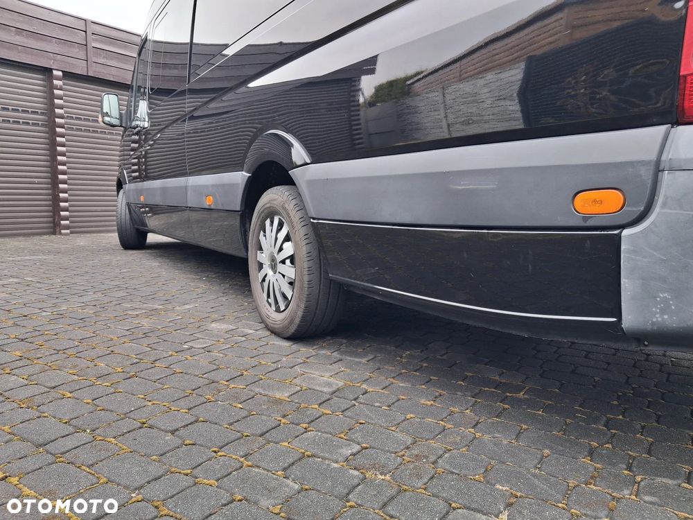 Mercedes-Benz Sprinter - 16