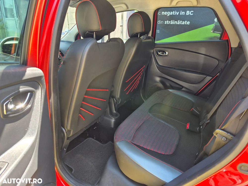 Renault Captur TCe 120 EDC Helly Hansen - 8