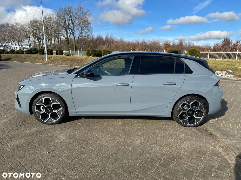 Opel Astra - 11