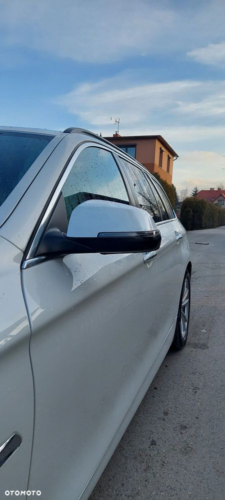 BMW Seria 5 530d xDrive - 9