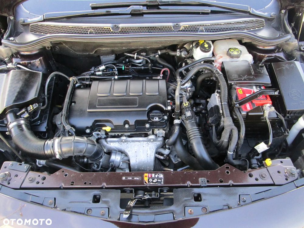 Opel Astra 1.4 T Cosmo - 31