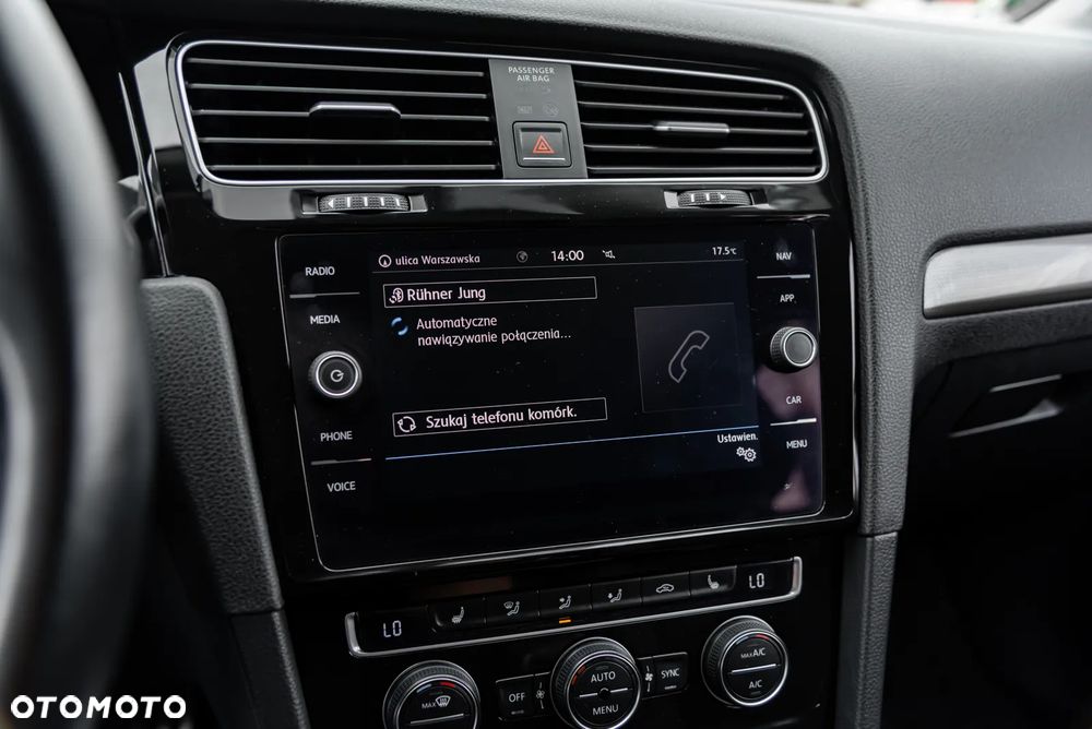 Volkswagen Golf 2.0 BlueTDI Highline - 34