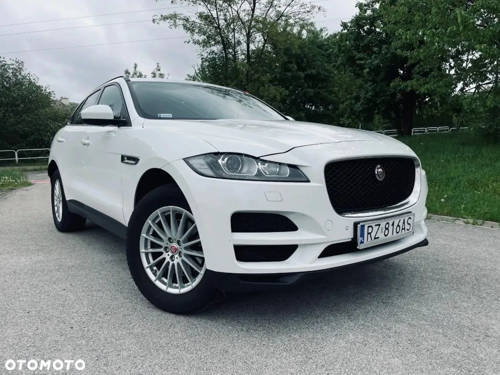 Jaguar F-Pace 2.0 i4D AWD Pure - 1