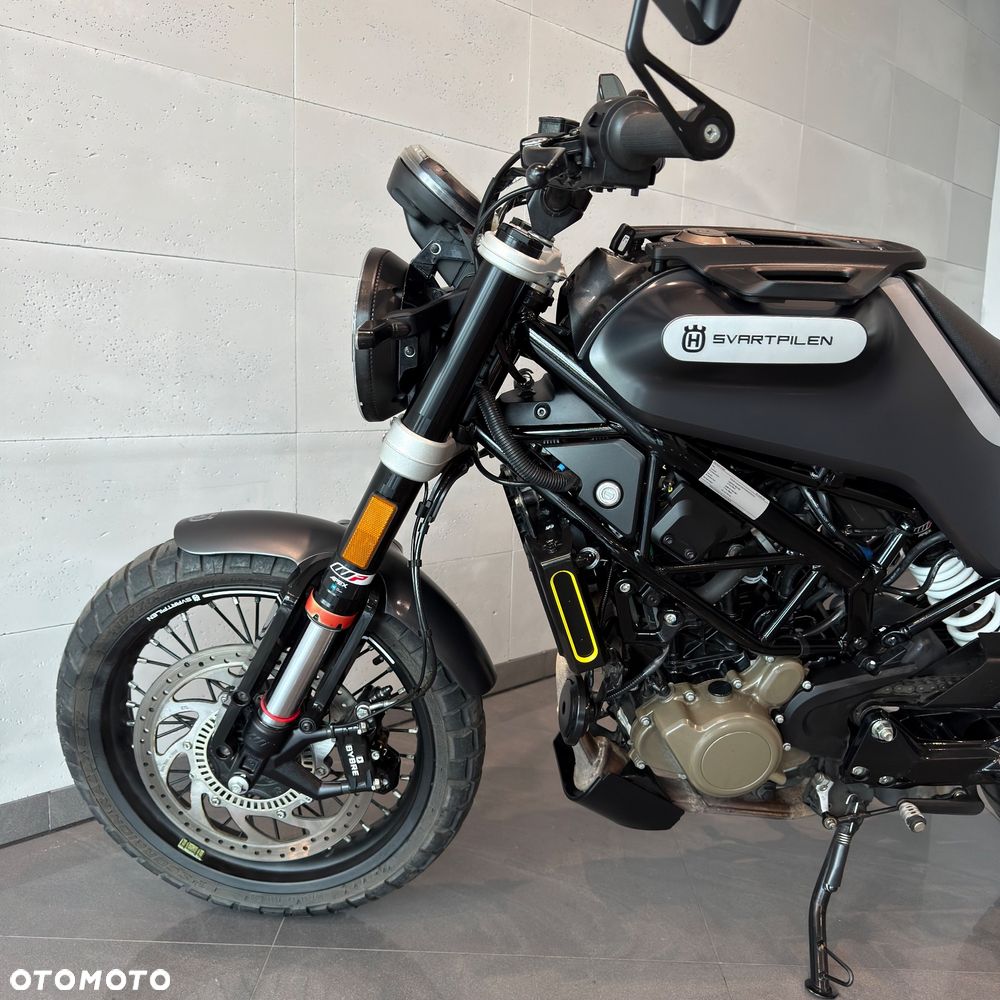Husqvarna Svartpilen - 10