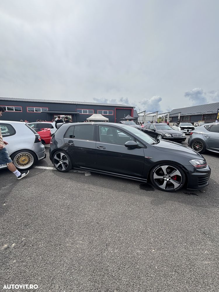 Volkswagen Golf 2.0 TSI GTI - 5