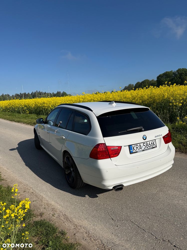 BMW Seria 3 320d - 20