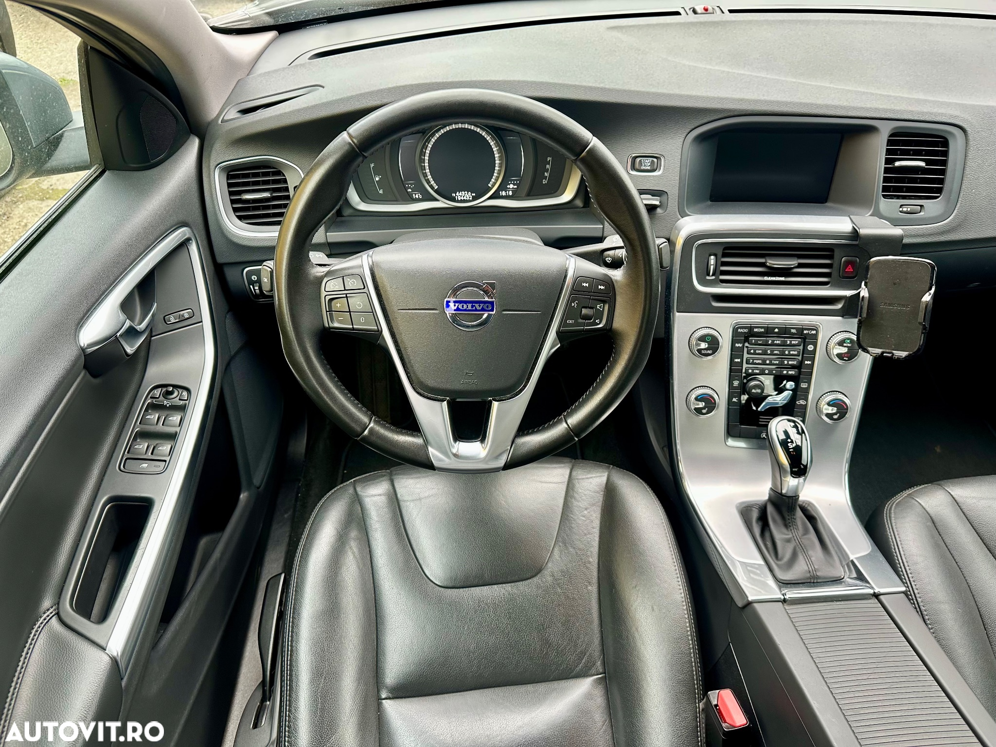 Volvo S60 T3 Powershift Kinetic - 5