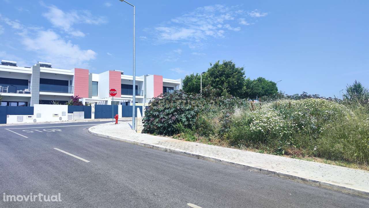 Terreno de 270 m² em Tires para Moradia Geminada de Luxo - Grande imagem: 3/15