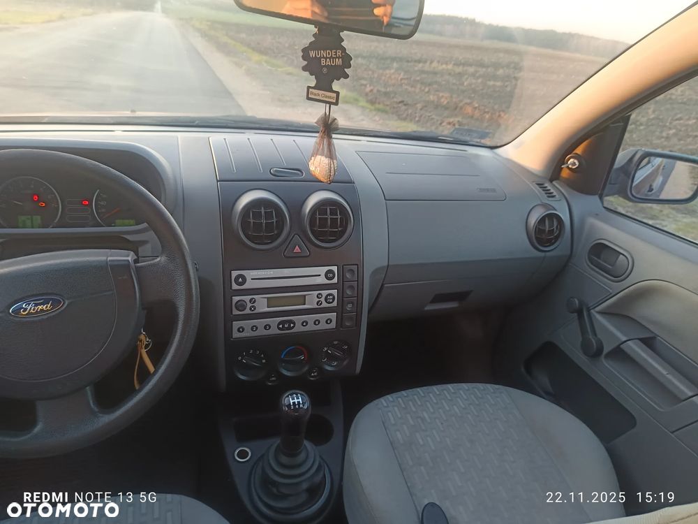 Ford Fusion 1.4 + - 14