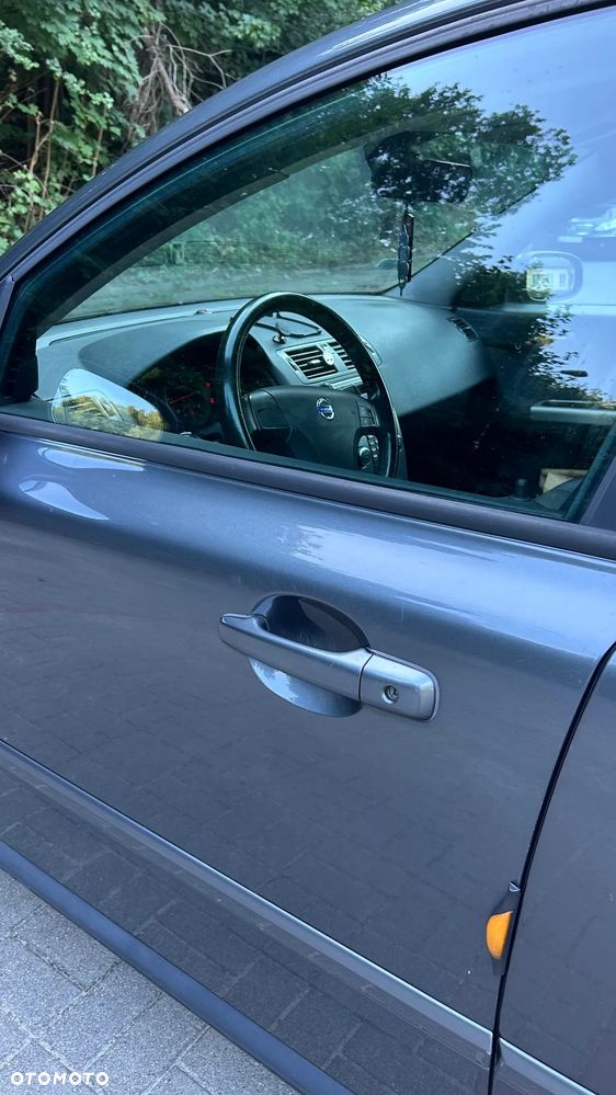 Volvo V50 - 9