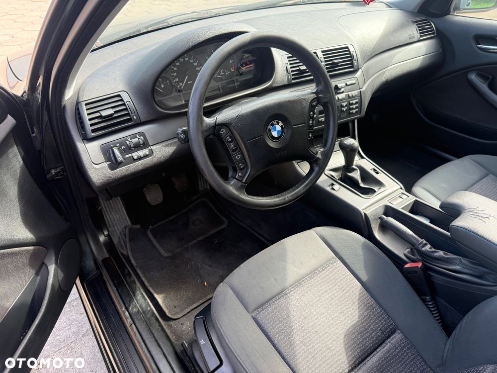 BMW Seria 3 316i - 7