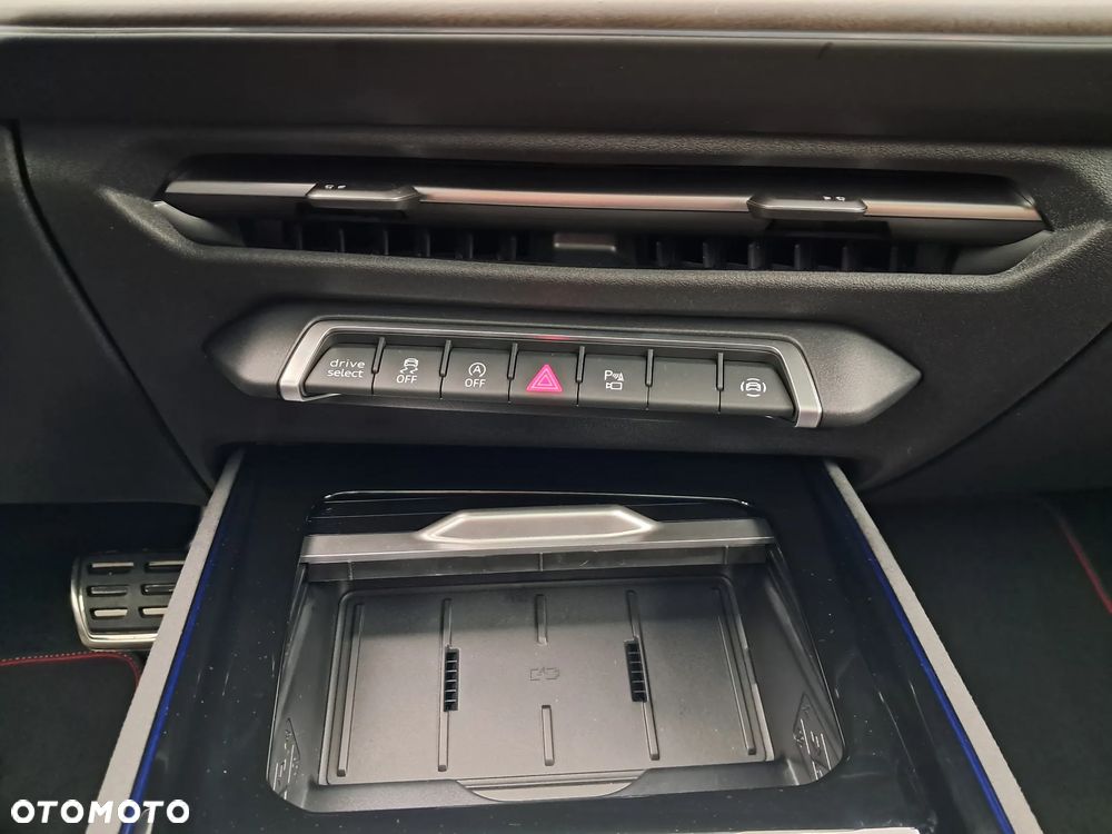 Audi Q3 TFSI 195 kW Quattro S tronic - 24